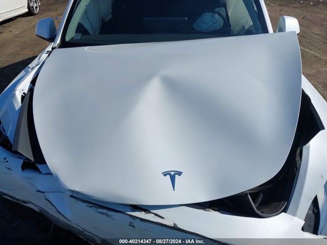 2022 TESLA MODEL Y 7SAYGDEE8NF363362 Photo 9