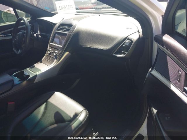 2LMPJ6J91KBL13247 Lincoln Nautilus Standard