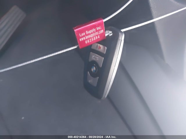 WBA8B3G5XGNT92737 BMW 340i