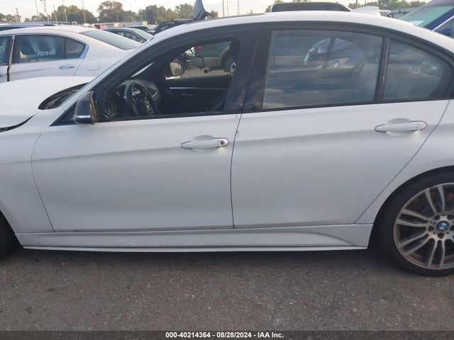 BMW 340i 2016 WBA8B3G5XGNT92737 Image 14