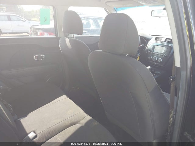KIA Soul 2018 KNDJN2A27J7573777 Image 8