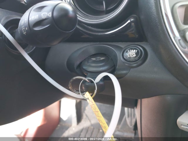 2009 MINI COOPER S WMWMF73579TW84022 Photo 10