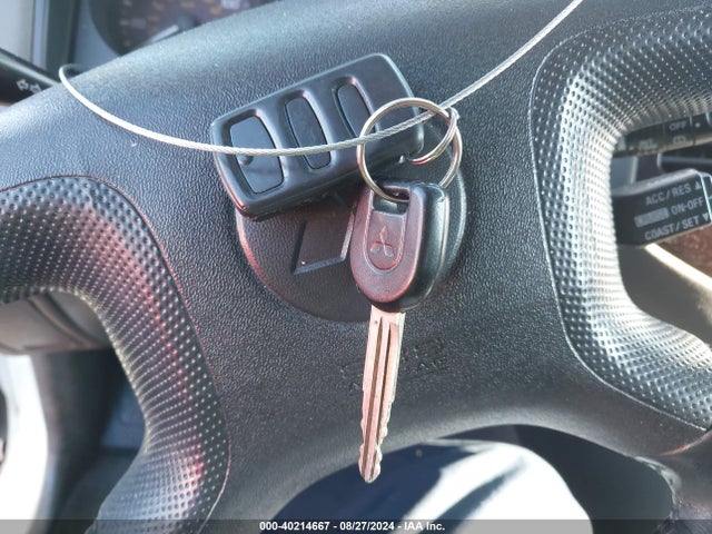 2002 MITSUBISHI MONTERO JA4MW51R82J015055 Photo 10