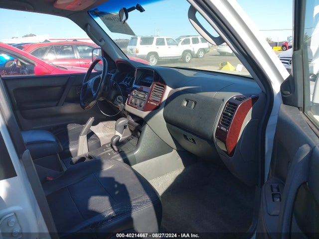 2002 MITSUBISHI MONTERO JA4MW51R82J015055 Photo 4