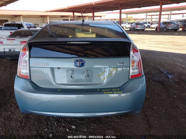 Toyota Prius Two 2015 JTDKN3DU3F1943415 Image 16