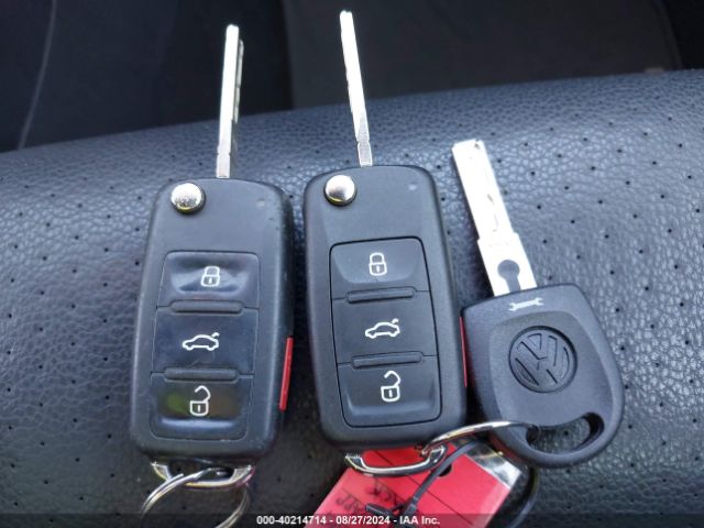 WVGAV7AX2FW606315 Volkswagen TIGUAN SE