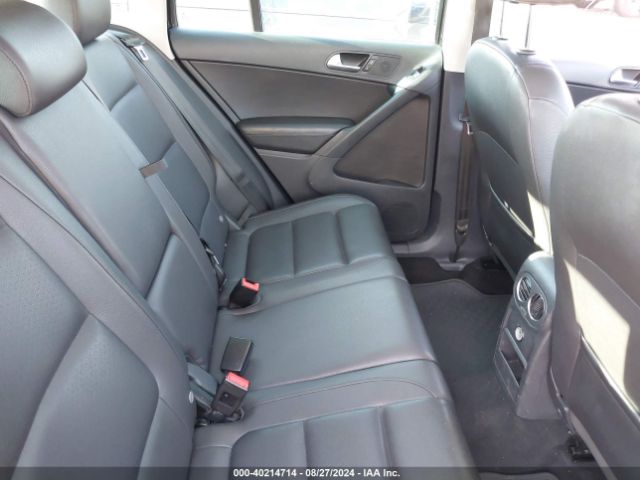 WVGAV7AX2FW606315 Volkswagen TIGUAN SE