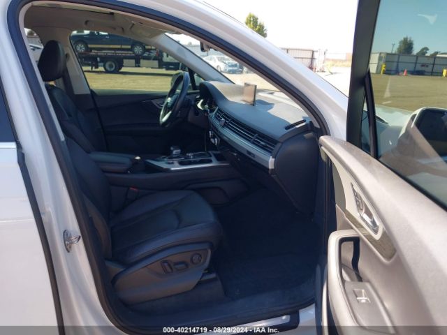WA1VAAF77HD053404 Audi Q7 3.0t Premium