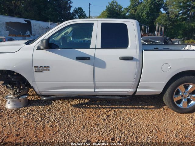 1C6RR6FG2KS528626 RAM 1500 Classic Express Quad Cab 4x2 6'4 Box