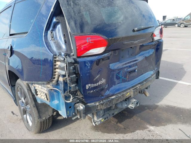 2C4RC1EG3JR320950 Chrysler Pacifica Touring L Plus