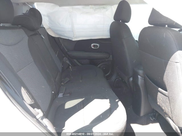 KIA SOUL + 2018 KNDJP3A54J7573827 Image 8