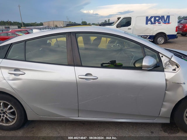 Toyota Prius Le 2019 JTDKARFU6K3096089 Image 13