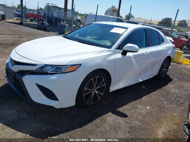 Toyota CAMRY SE 2020 4T1G11AK6LU338108 Image 2