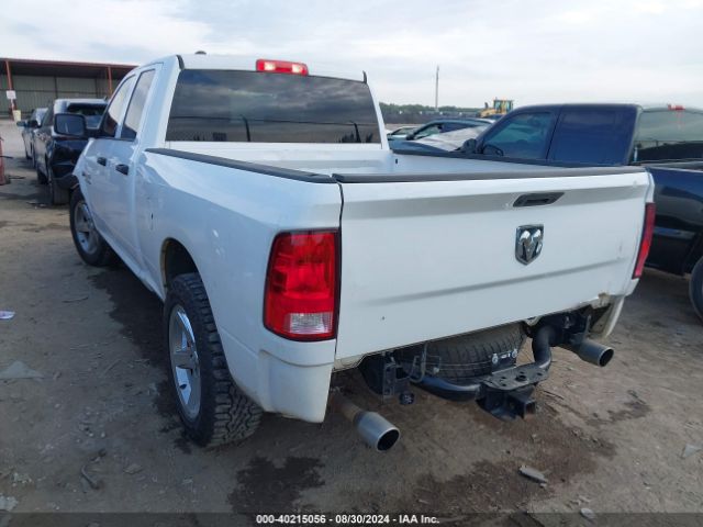 1C6RR6FT7JS150041 RAM 1500 Express Quad Cab 4x2 6'4 Box