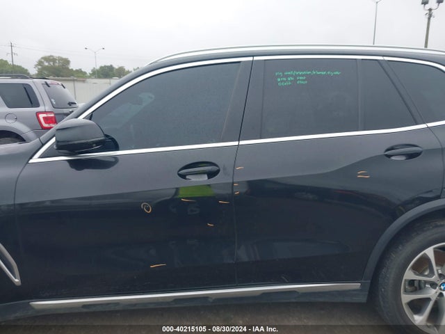 5UXCR6C58KLL34659 BMW X5 Xdrive40i