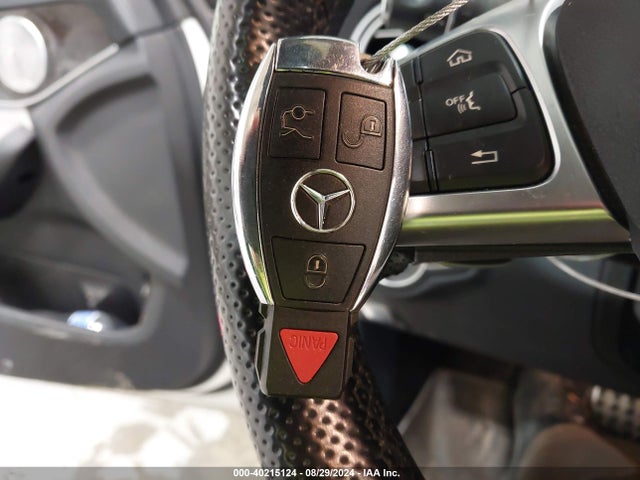 55SWF6GB3FU042528 Mercedes-Benz C 400 4matic
