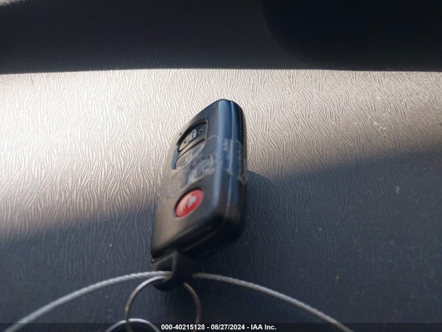 JTDKN3DP4F3067257 Toyota PRIUS PLUG-IN