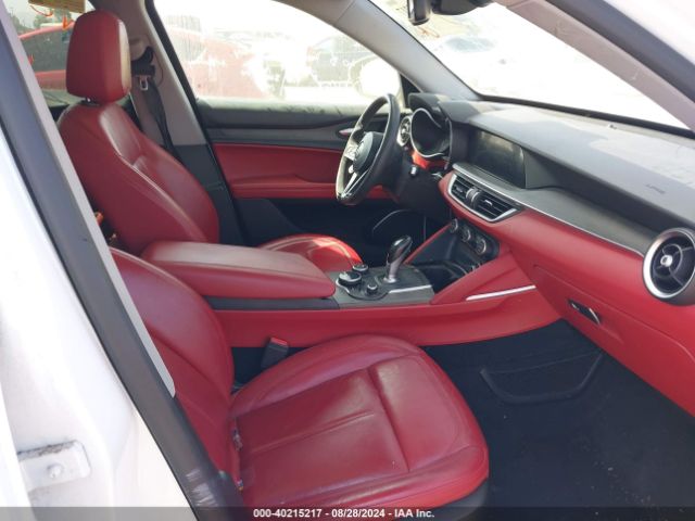 ZASFAKBN4J7B97301 Alfa Romeo STELVIO TI