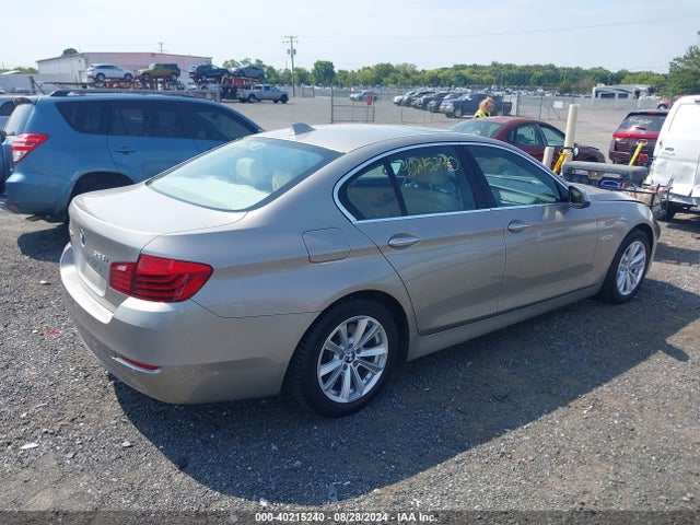 BMW 528i Xdrive 2015 WBA5A7C59FD620704 Image 4