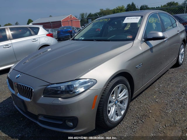 BMW 528i Xdrive 2015 WBA5A7C59FD620704 Image 6