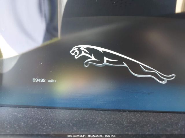 2011 JAGUAR XJ SAJWA2GB1BLV17059 Photo 6