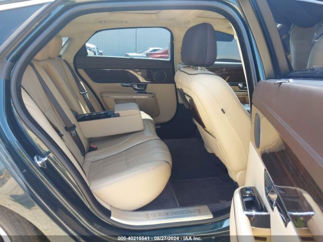 2011 JAGUAR XJ SAJWA2GB1BLV17059 Photo 7