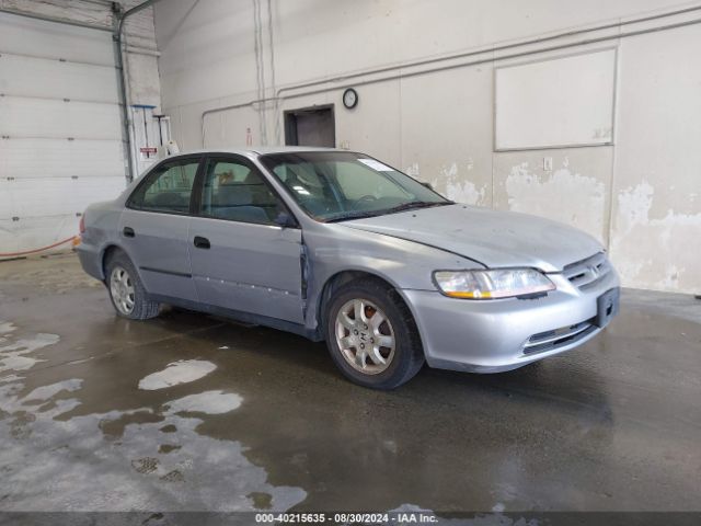 40215635 :رقم المزاد ، 1HGCF864XWA197879 vin ، 1998 Honda Accord Dx مزاد بيع