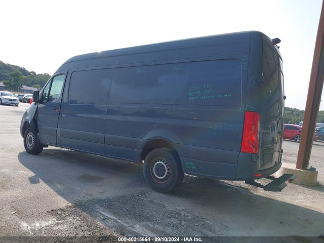 WD4PF1CD2KP140262 Mercedes-Benz Sprinter 2500 High Roof V6