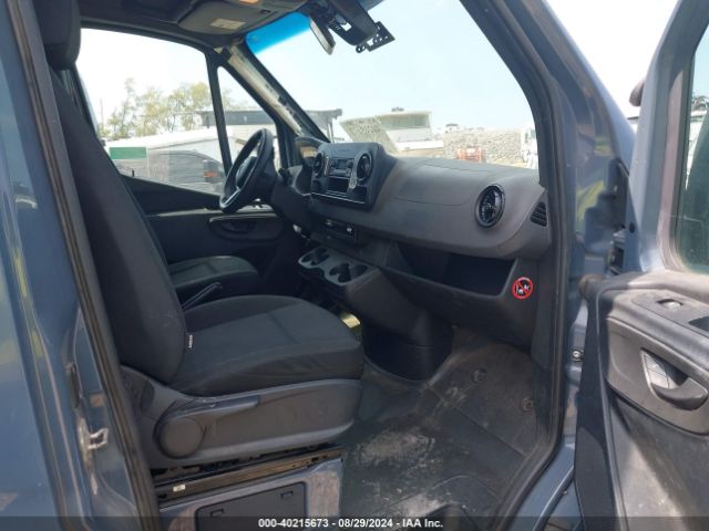 WD4PF1CDXKT011919 Mercedes-Benz Sprinter 2500 High Roof V6