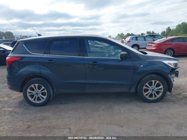 Ford ESCAPE SE 2019 1FMCU9GD6KUA84248 Image 14