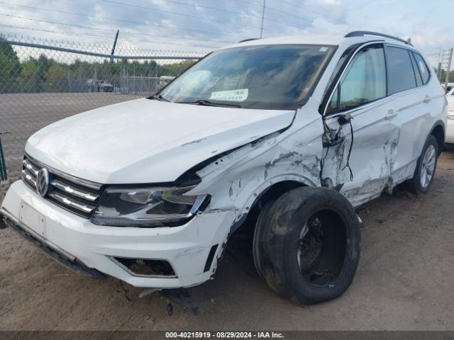 3VV2B7AX6JM035424 Volkswagen Tiguan 2.0t Se/2.0t Sel