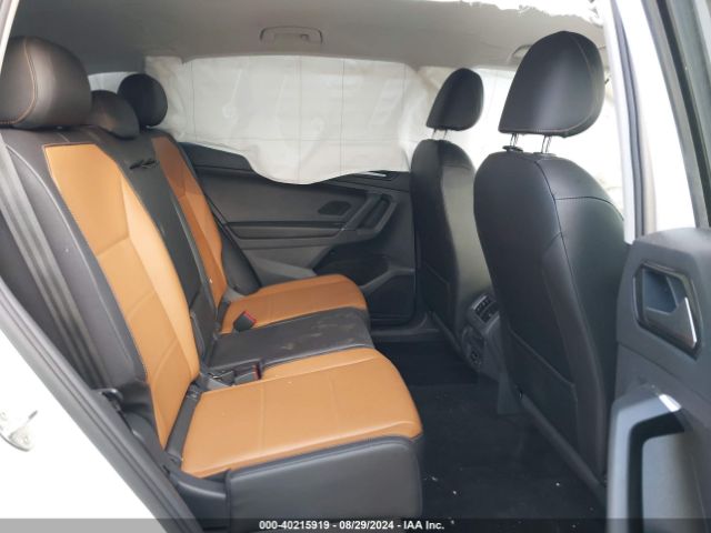 3VV2B7AX6JM035424 Volkswagen Tiguan 2.0t Se/2.0t Sel