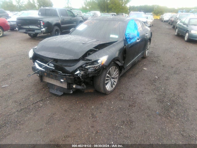 KIA Stinger Premium 2018 KNAE25LA7J6037740 Image 2
