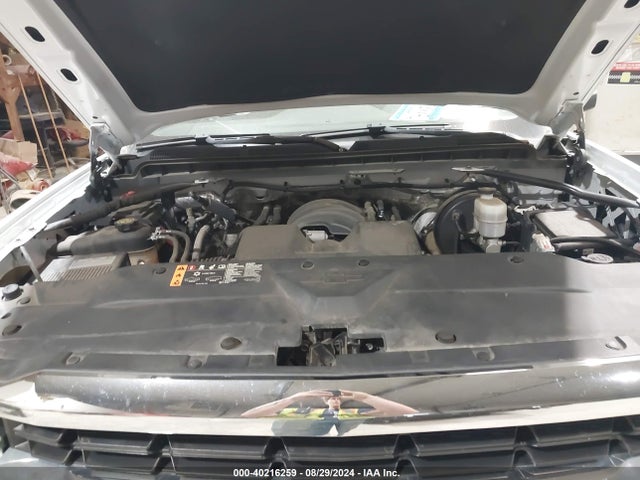 1GCVKREHXJZ165358 Chevrolet Silverado 1500 1lt