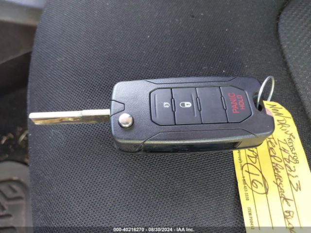 ZACCJBAT9FPB25015 Jeep Renegade Sport