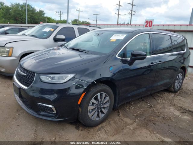 2C4RC1L77PR562135 Chrysler Pacifica Hybrid Touring L