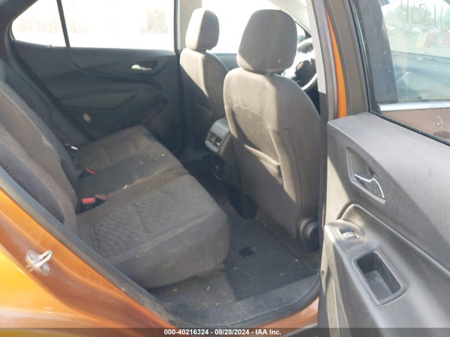 Chevrolet EQUINOX LT 2018 2GNAXSEVXJ6170804 Image 8