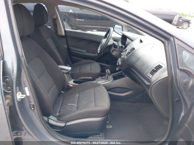 KNAFK4A68G5554119 KIA FORTE LX