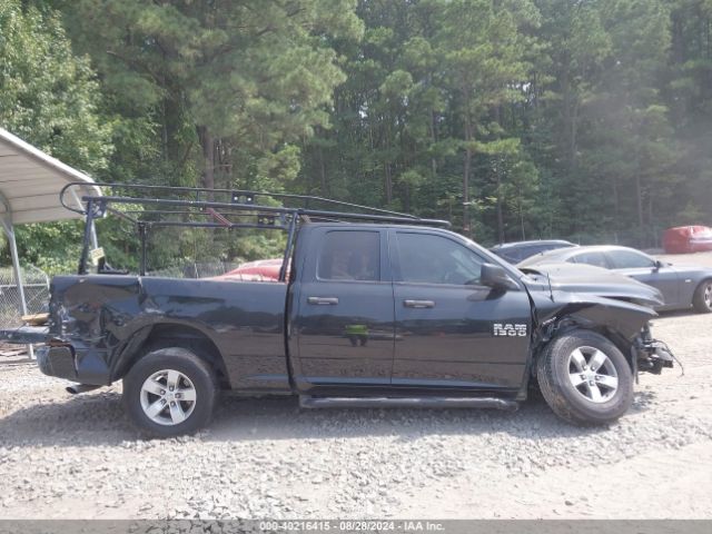 1C6RR7FT7JS286756 RAM 1500 Express Quad Cab 4x4 6'4 Box