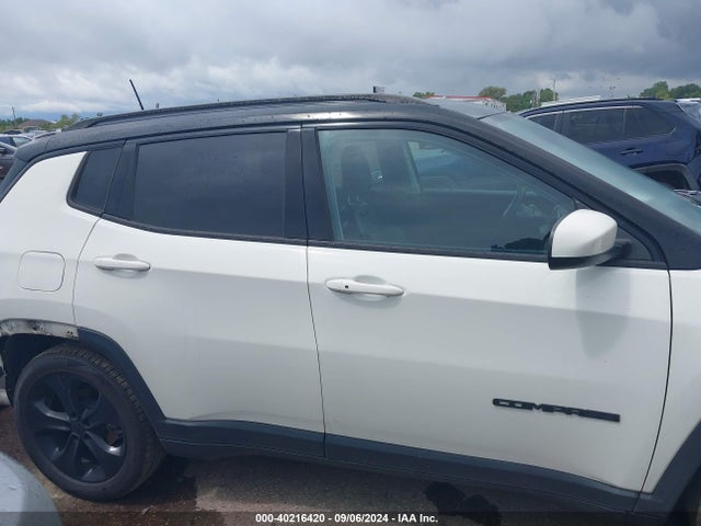 3C4NJCBB4KT614574 Jeep Compass Altitude Fwd