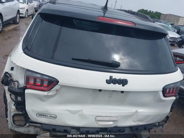 3C4NJCBB4KT614574 Jeep Compass Altitude Fwd