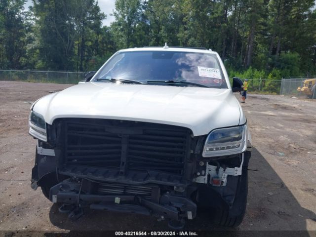 5LMJJ2LT2JEL15348 Lincoln Navigator Reserve