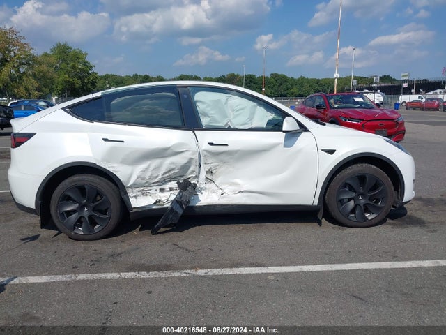 2023 TESLA MODEL Y 7SAYGDEE7PA097672 Photo 5