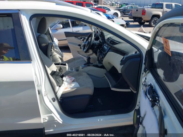 JN1BJ1BV5NW581555 Nissan Rogue Sport Sv Fwd Xtronic Cvt