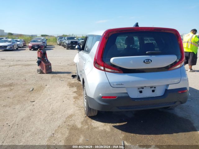 KNDJ23AU3L7032129 KIA SOUL LX