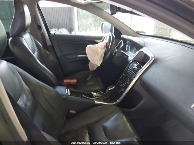 YV4902DZ6E2537900 Volvo Xc60 T6 R-design Premier Plus