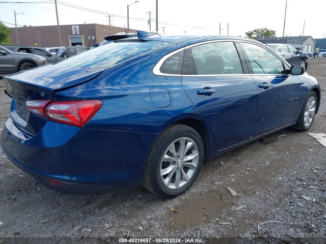 Chevrolet MALIBU LT 2019 1G1ZD5ST4KF128248 Image 4