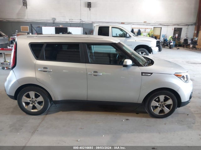 KIA Soul 2017 KNDJN2A23H7459060 Image 13
