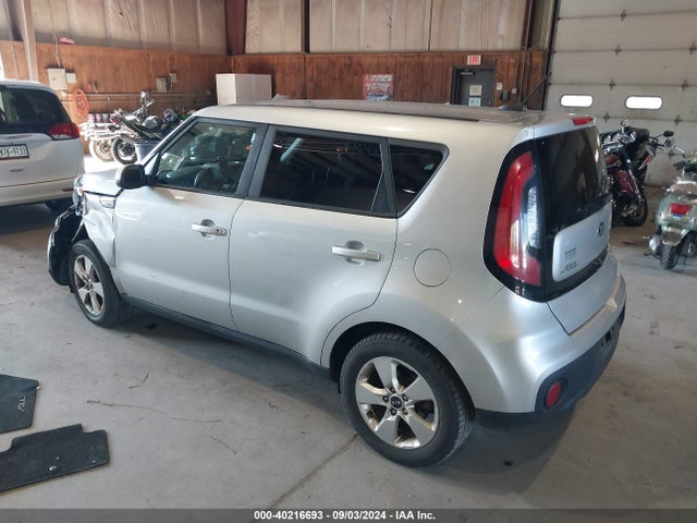 KIA Soul 2017 KNDJN2A23H7459060 Image 3