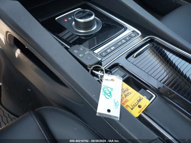 SADCJ2FX8KA395606 Jaguar F-pace 25t Premium